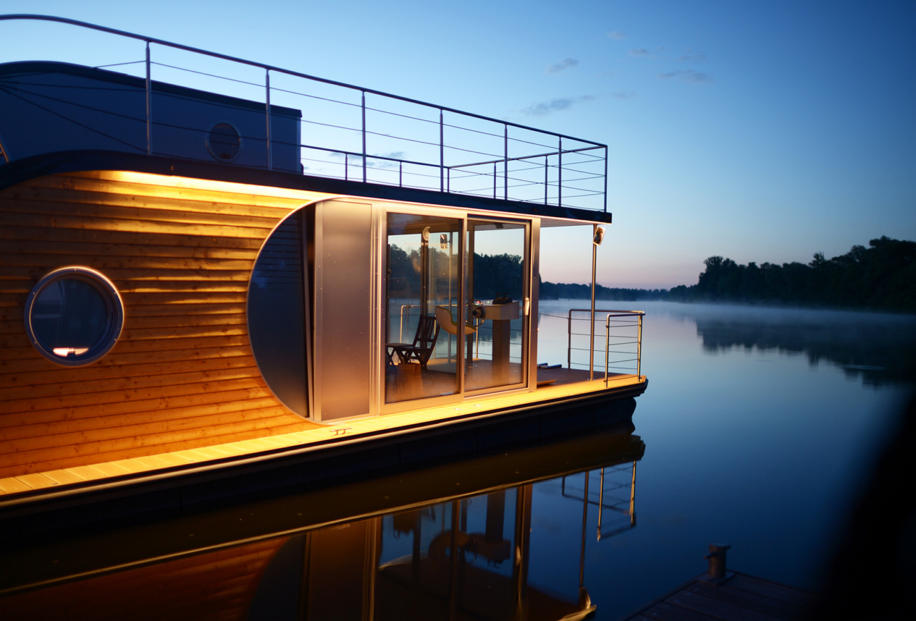 Image of Nautilus Modern Houseboats