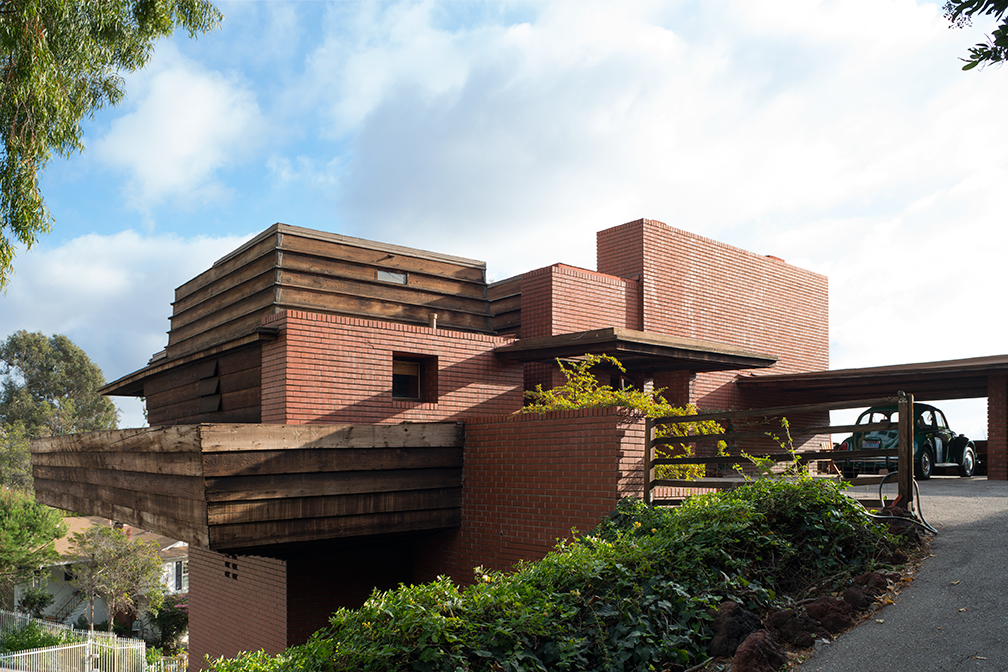 Image of Up For Auction – Frank Lloyd Wright